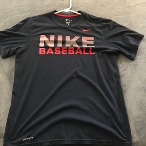 Men’s Nike tshirt